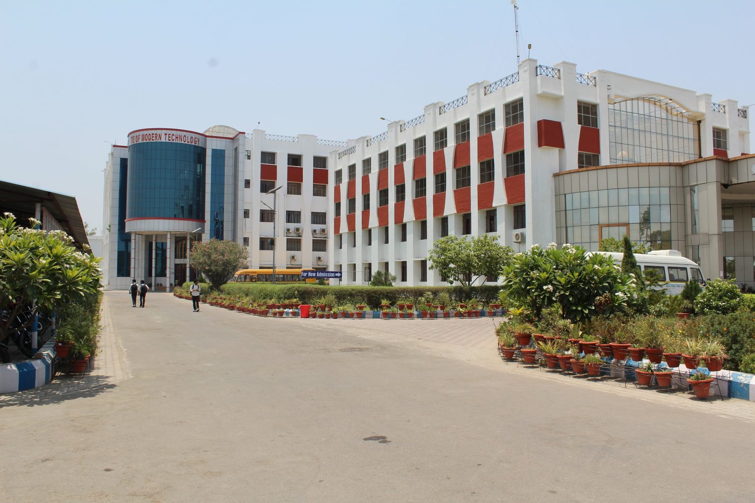 B.Tech College In Lucknow | Best Engineering Colleges In Lucknow -RRGI